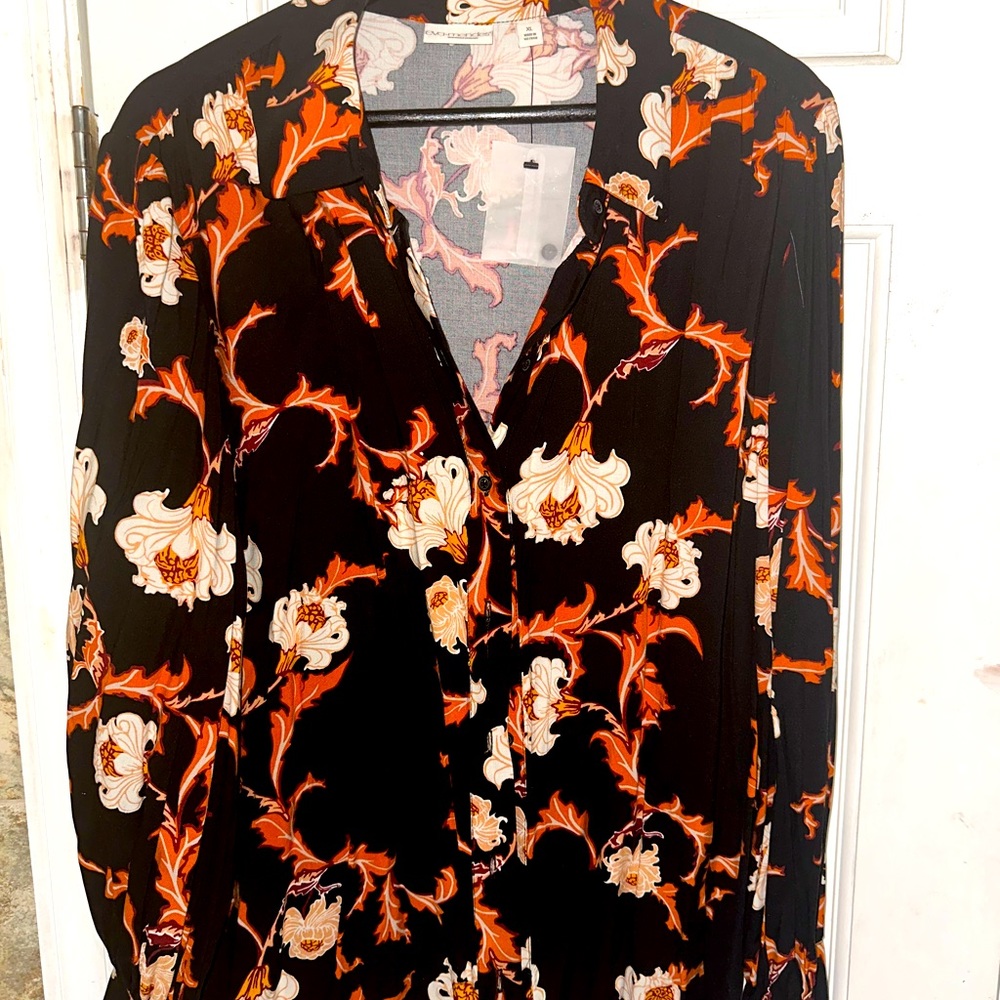 Eva Mendez Floral Blouse